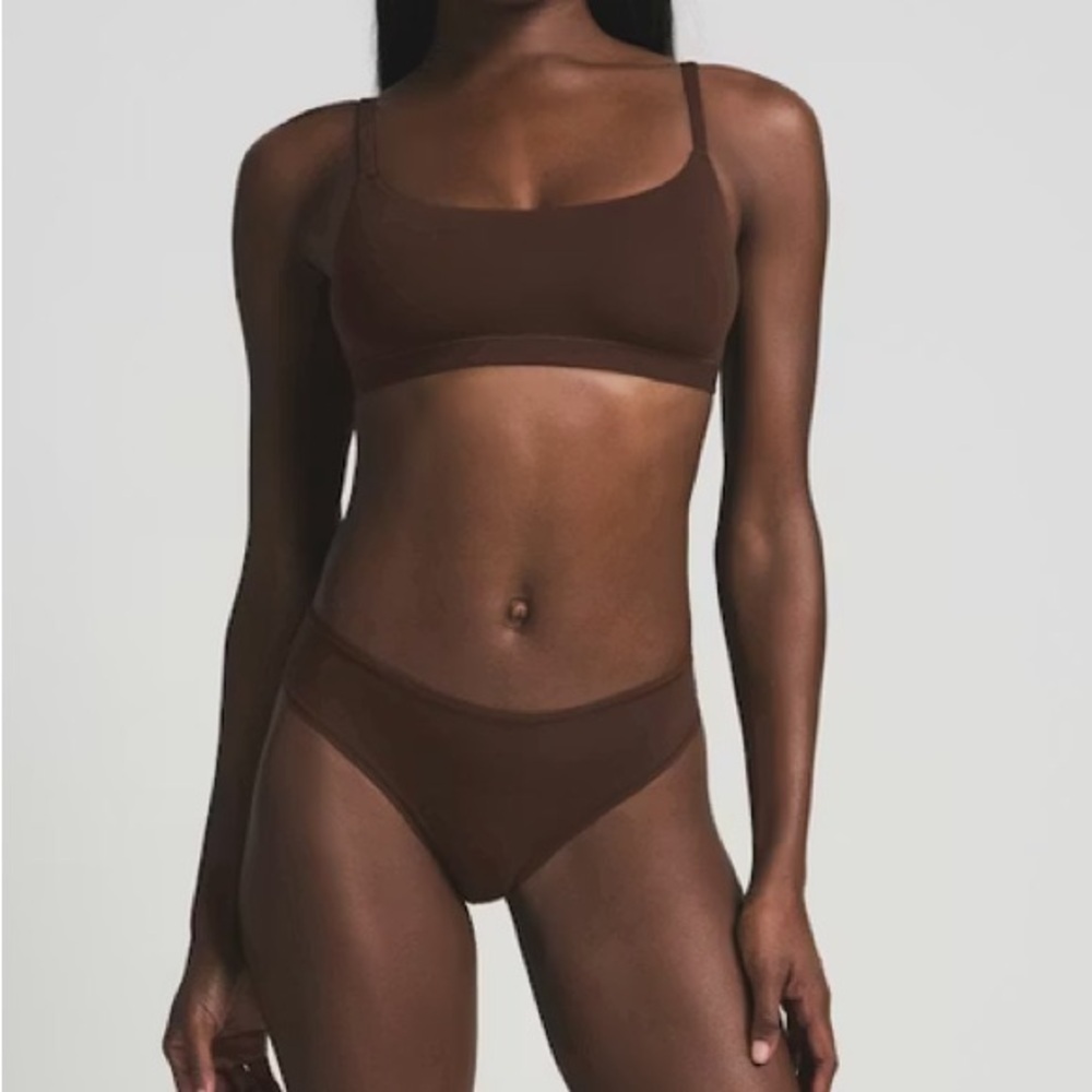 NWT Skims Scoop Bralette Cocoa